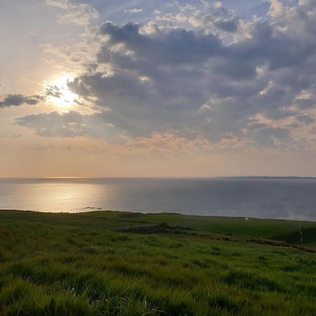 Blue Ocean Guest Suites Doolin Buitenkant foto